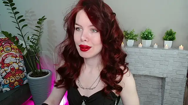 hot neighbor online show from March 18, 3:42 am