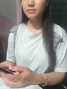 Snapshot of Sisilaydy_01 chatting on June 30, 4:08 pm Sisilaydy 01 online show from June 30, 4:08 pm