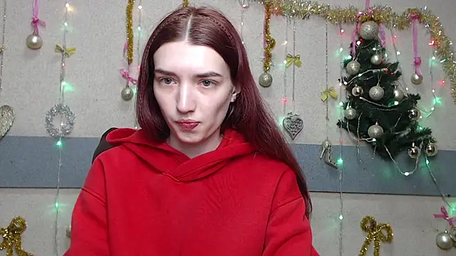 LisaDarcy online show from January 10, 7:10 am