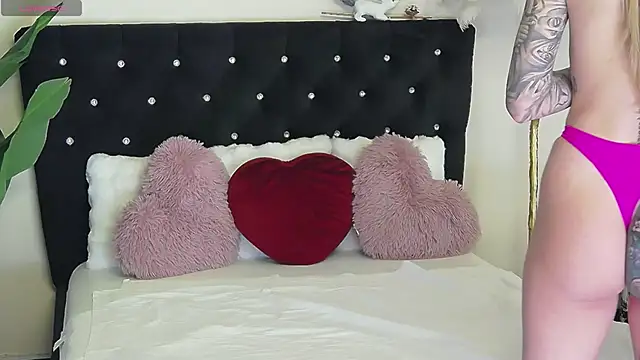 MistyAddams online show from January 13, 1:49 pm