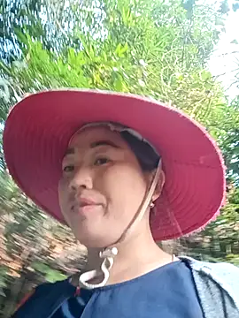 seacyre online show from April 7, 12:22 am