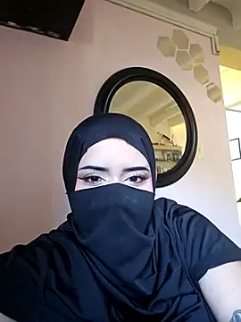 Dalia Reem online show from December 21, 2:24 pm