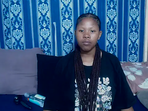 TemptingCloeXx online show from January 8, 6:16 am