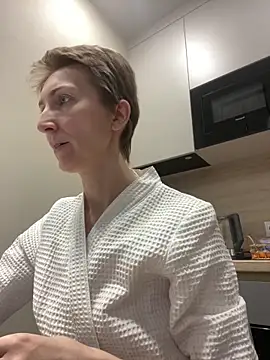 Sensual Flower online show from February 9, 8:51 am