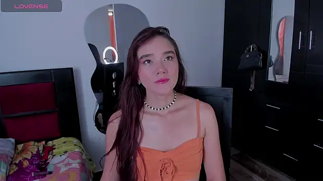 CRISTAL T2 online show from February 24, 7:01 pm