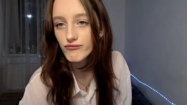 Snapshot of LisaBoddy chatting on January 17, 2:00 pm LisaBoddy online show from January 17, 2:00 pm