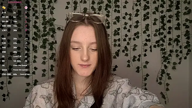 Snapshot of LisaBoddy chatting on February 26, 12:15 pm LisaBoddy online show from February 26, 12:15 pm