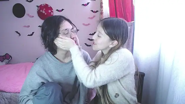 Briar y Blair online show from March 27, 4:18 pm