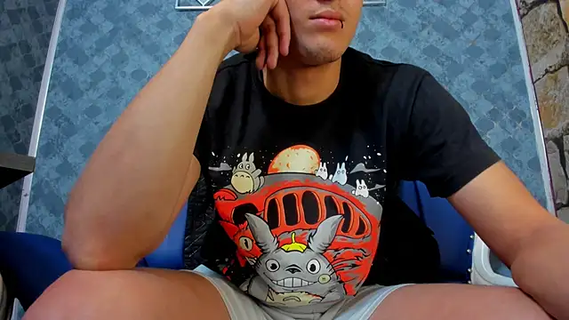 Ethan Waalker online show from December 18, 9:15 am