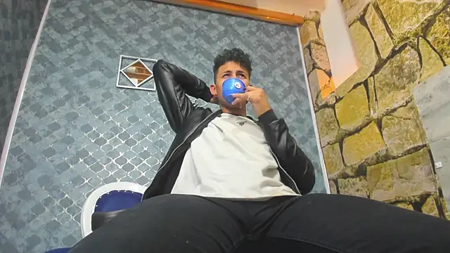 Ethan Waalker online show from January 10, 6:37 am