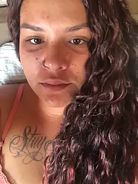 Snapshot of Geelalmeida chatting on February 20, 10:49 am Geelalmeida online show from February 20, 10:49 am