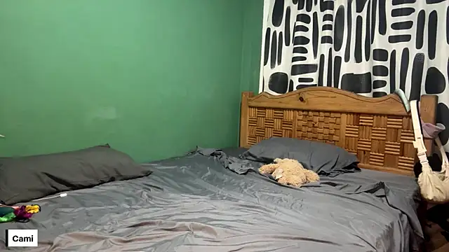 CuteCamila1 online show from February 12, 12:16 am