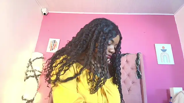 Ebonyfoxy  online show from December 18, 12:11 pm