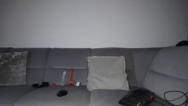 Snapshot of german_huzon chatting on February 11, 6:57 pm german huzon online show from February 11, 6:57 pm