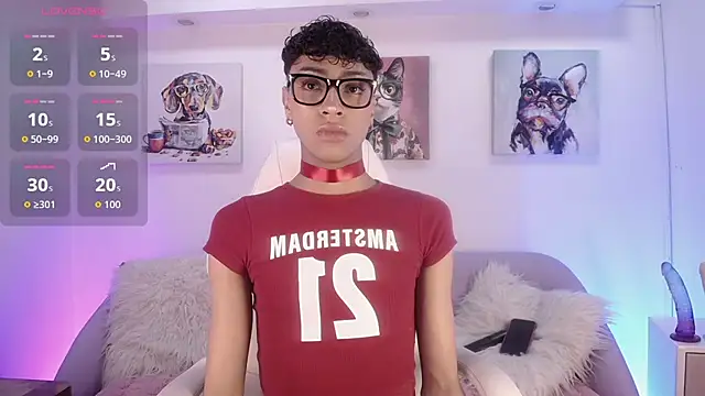 Snapshot of Owen_JP chatting on February 1, 8:18 pm Owen JP online show from February 1, 8:18 pm