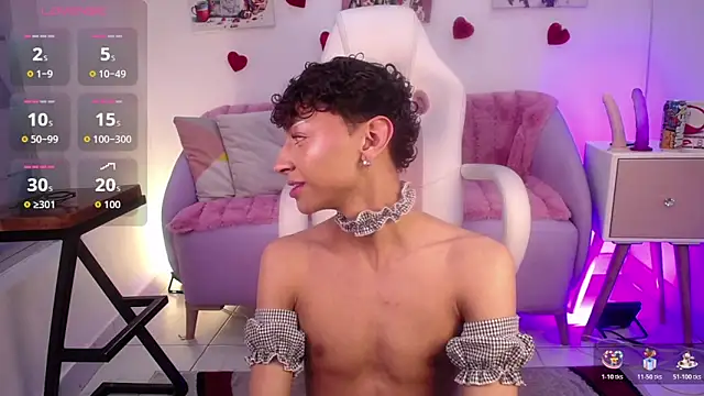 Snapshot of Owen_JP chatting on February 19, 8:27 pm Owen JP online show from February 19, 8:27 pm