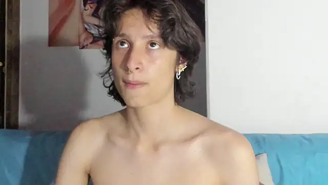 cirosky elchicopolla online show from April 6, 4:46 am