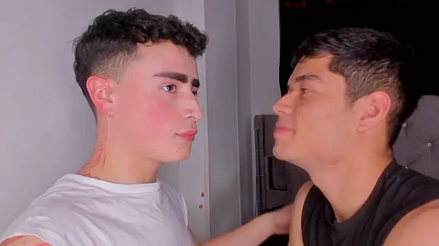 Snapshot of naughtysalomon__ chatting on January 31, 11:58 pm naughtysalomon online show from January 31, 11:58 pm