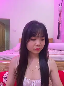 Snapshot of ___KARA___ chatting on February 14, 1:57 am KARA online show from February 14, 1:57 am