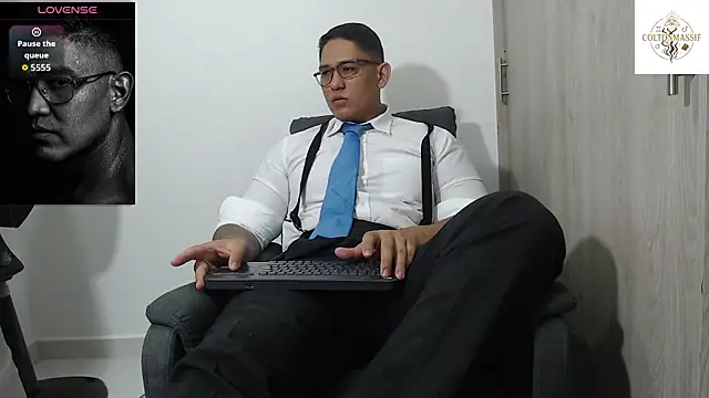 coltonmassiff online show from March 26, 7:25 am