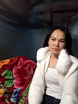 Snapshot of Girl_cutee chatting on February 1, 9:24 pm Girl cutee online show from February 1, 9:24 pm