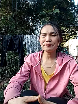 Snapshot of Girl_cutee chatting on February 6, 9:34 am Girl cutee online show from February 6, 9:34 am