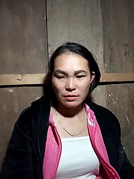 Snapshot of Girl_cutee chatting on February 9, 1:15 pm Girl cutee online show from February 9, 1:15 pm