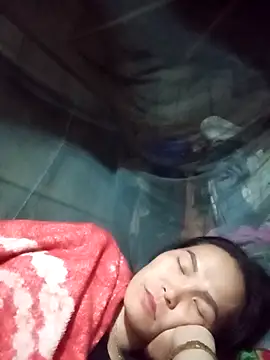 Snapshot of Girl_cutee chatting on February 28, 1:01 pm Girl cutee online show from February 28, 1:01 pm