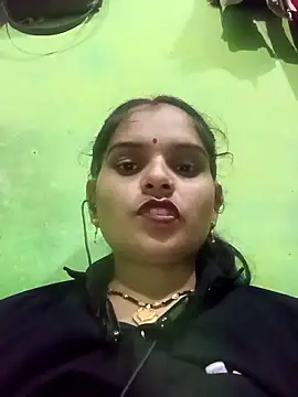 Snapshot of Uma_pande chatting on December 21, 2:46 pm Uma pande online show from December 21, 2:46 pm