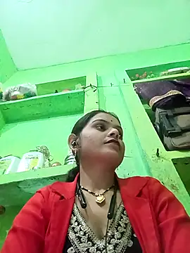 Snapshot of Uma_pande chatting on January 6, 9:24 am Uma pande online show from January 6, 9:24 am