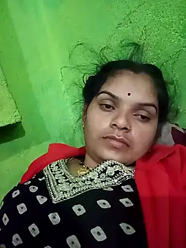 Snapshot of Uma_pande chatting on January 6, 11:29 pm Uma pande online show from January 6, 11:29 pm