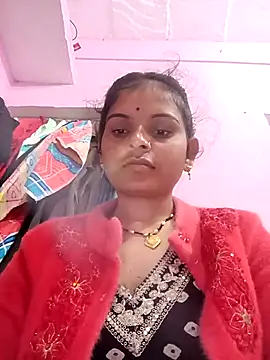 Snapshot of Uma_pande chatting on February 6, 11:30 pm Uma pande online show from February 6, 11:30 pm