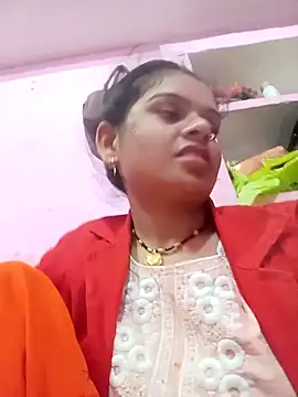 Snapshot of Uma_pande chatting on February 19, 12:17 am Uma pande online show from February 19, 12:17 am