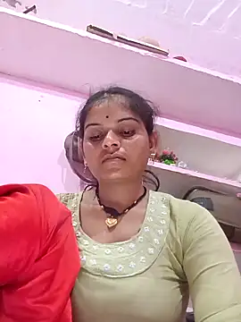 Snapshot of Uma_pande chatting on February 27, 12:21 am Uma pande online show from February 27, 12:21 am