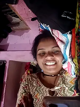 Snapshot of Uma_pande chatting on March 2, 7:15 am Uma pande online show from March 2, 7:15 am