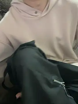 Snapshot of tubasa1216 chatting on January 11, 12:10 pm tubasa1216 online show from January 11, 12:10 pm