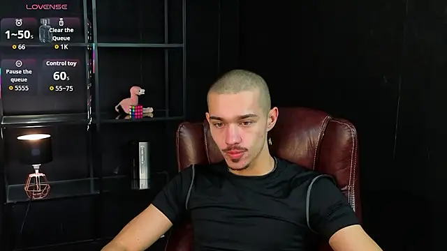 KaydenDrew online show from March 18, 5:10 am