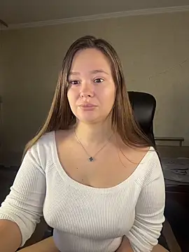 Snapshot of CaramelleSugarr chatting on December 17, 7:14 am CaramelleSugarr online show from December 17, 7:14 am