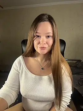 Snapshot of CaramelleSugarr chatting on December 20, 5:31 pm CaramelleSugarr online show from December 20, 5:31 pm