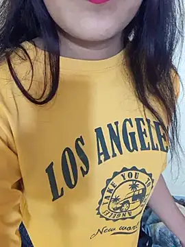 Snapshot of Geeta_rani79 chatting on January 19, 2:15 am Geeta rani79 online show from January 19, 2:15 am