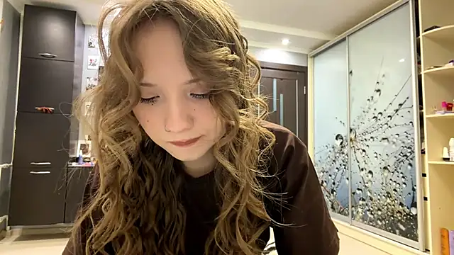 Princessofcashe online show from February 25, 3:10 pm