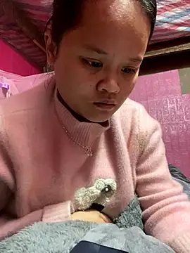 Thanhhuyen001 online show from December 19, 10:44 am