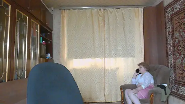 Casey peach online show from July 25, 2:58 pm
