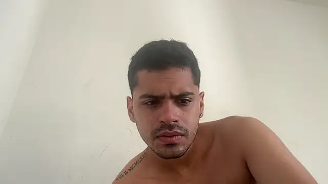 HotWhisper22 online show from March 23, 12:53 pm