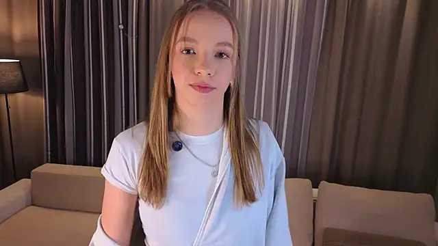 StevieKemner online show from December 19, 2:13 pm