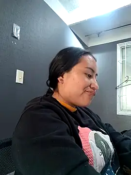 Venuz Rivers  online show from December 16, 3:39 pm