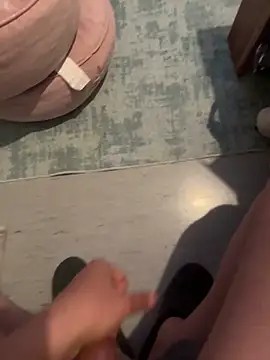 esmer baran44 online show from March 17, 8:23 pm