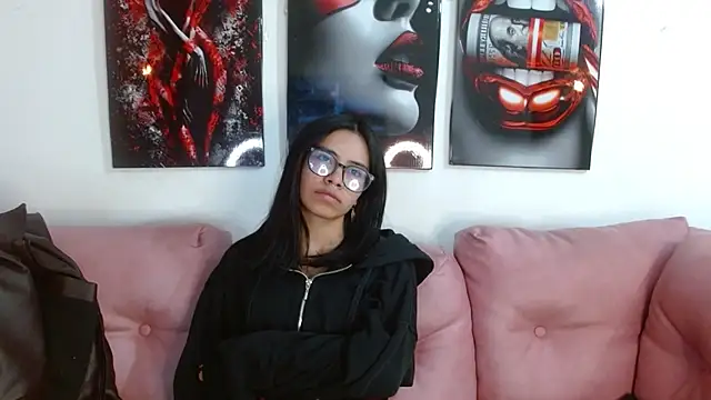 miamooncs online show from January 12, 12:32 pm