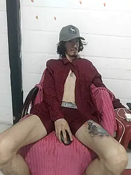 sk8-boy online show from April 9, 9:53 pm