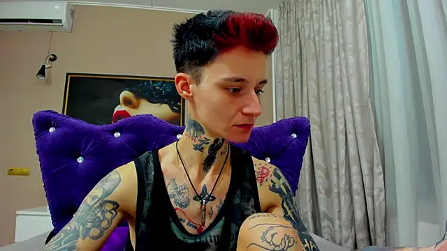 Snapshot of KennyXSX chatting on January 7, 7:27 pm KennyXSX online show from January 7, 7:27 pm